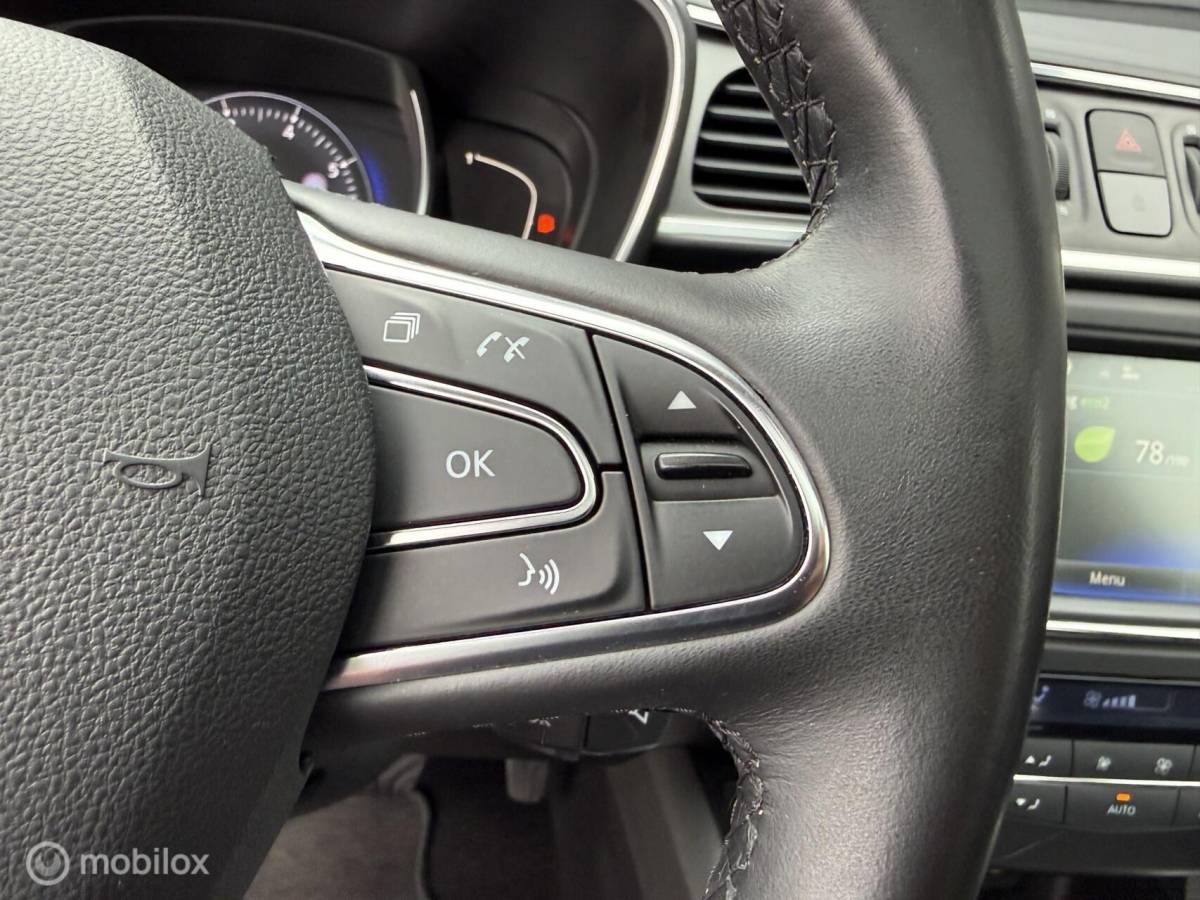 Renault Kadjar Renault Kadjar 1.2 TCe Bose Automaat Pano.dak/Clima/Cruise/PDC/LED