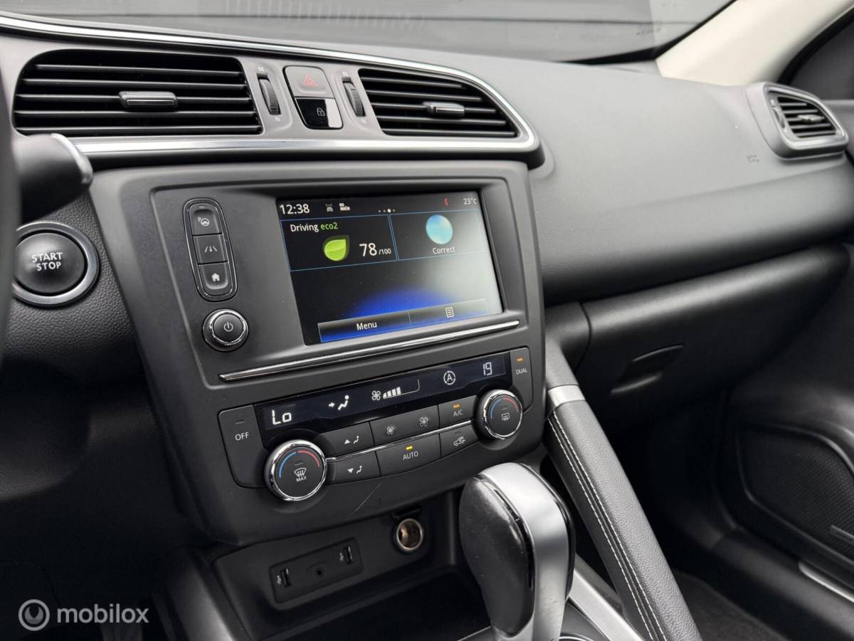 Renault Kadjar Renault Kadjar 1.2 TCe Bose Automaat Pano.dak/Clima/Cruise/PDC/LED