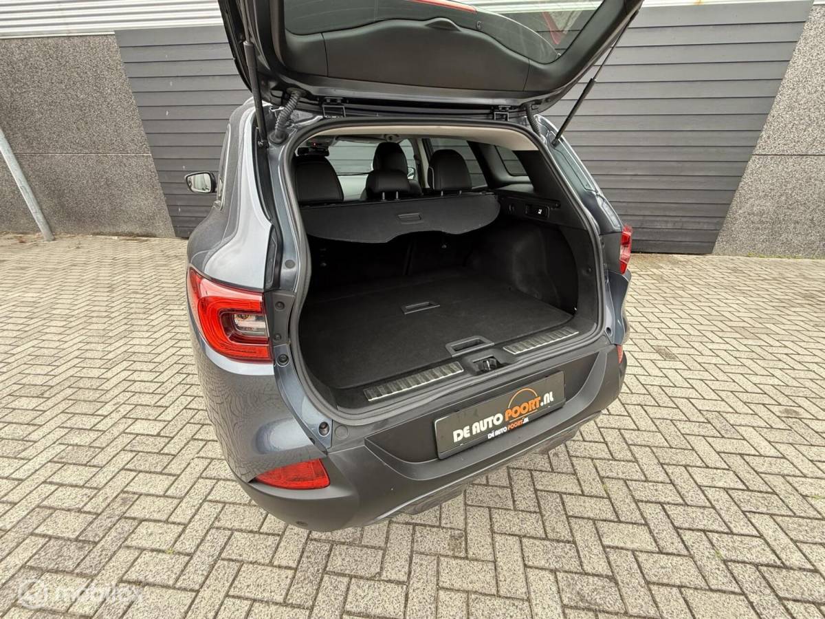 Renault Kadjar Renault Kadjar 1.2 TCe Bose Automaat Pano.dak/Clima/Cruise/PDC/LED