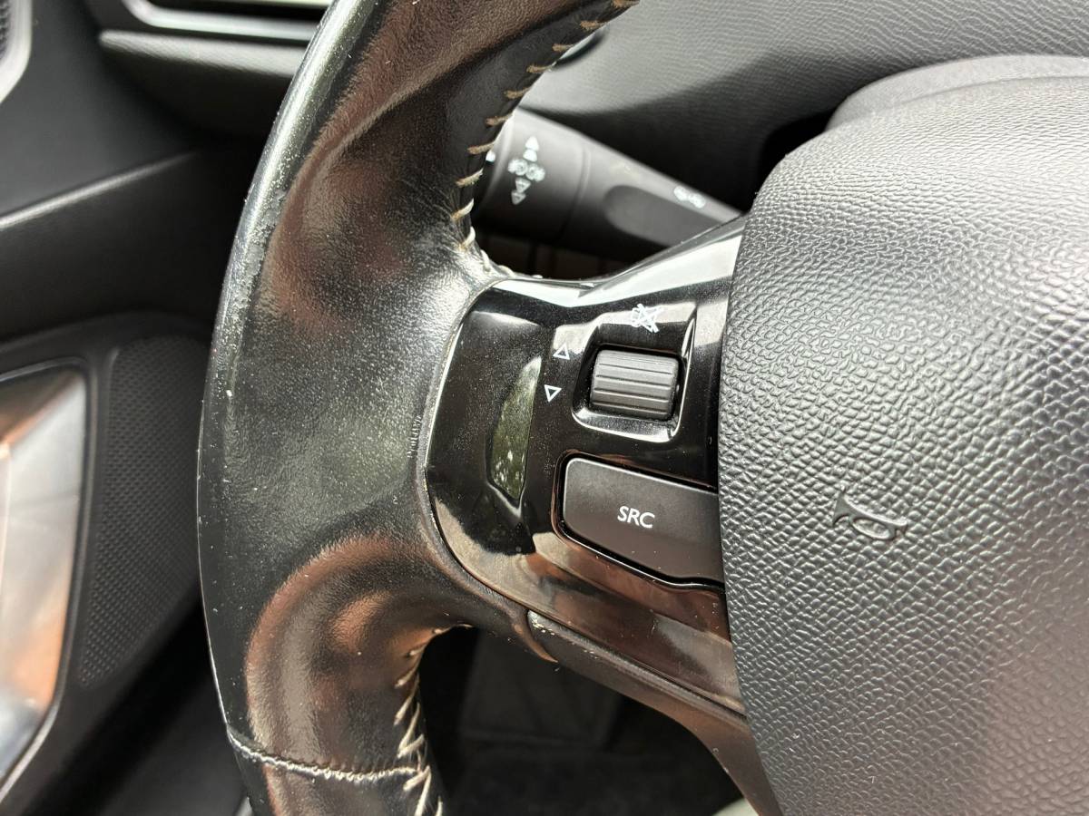 Peugeot 308 Peugeot 308 SW 1.2 PureTech Style | Cruise + Clima + Navi nu € 5.975,-!!!