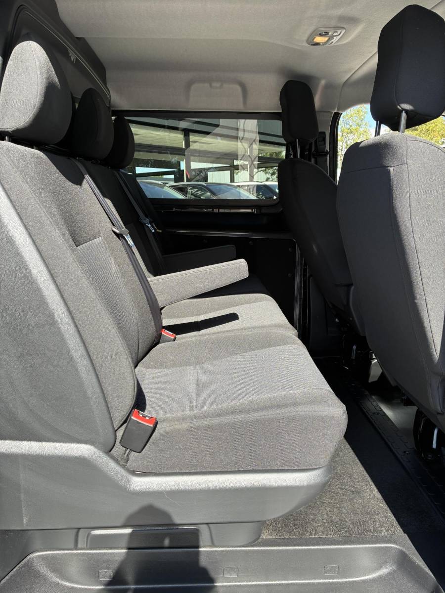 Opel Vivaro Opel Vivaro 2.0 Diesel 180Pk 8-traps Automaat Luxe Dub.Cabine | ECC | Navigatie | Stuurverwarming | LED Verlichting | Camera | Parkpilot | Side-bars | LM-Velgen | Betimmering | Afneembare Trekhaak | Zeer kompleet & z.g.a.n.