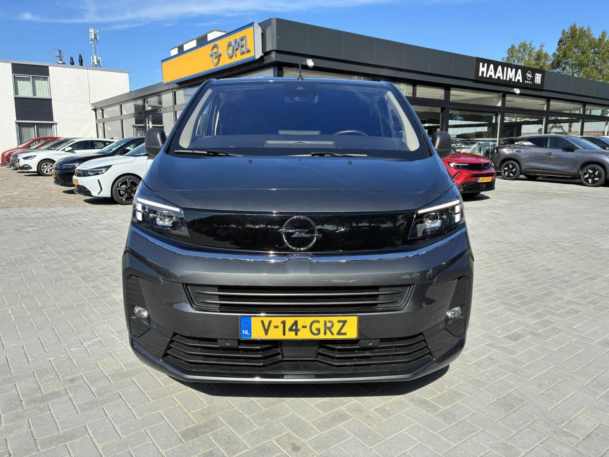 Opel Vivaro Opel Vivaro 2.0 Diesel 180Pk 8-traps Automaat Luxe Dub.Cabine | ECC | Navigatie | Stuurverwarming | LED Verlichting | Camera | Parkpilot | Side-bars | LM-Velgen | Betimmering | Afneembare Trekhaak | Zeer kompleet & z.g.a.n.