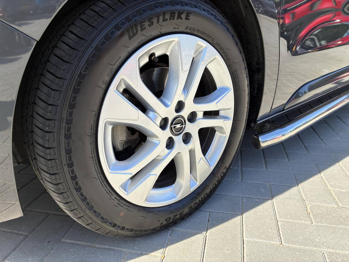 Opel Vivaro Opel Vivaro 2.0 Diesel 180Pk 8-traps Automaat Luxe Dub.Cabine | ECC | Navigatie | Stuurverwarming | LED Verlichting | Camera | Parkpilot | Side-bars | LM-Velgen | Betimmering | Afneembare Trekhaak | Zeer kompleet & z.g.a.n.