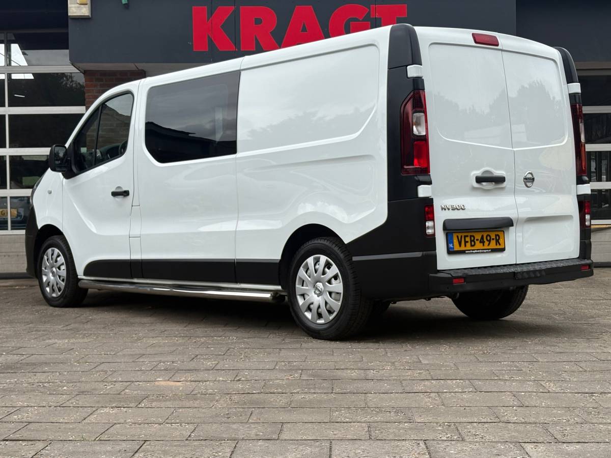 Nissan NV300 Nissan NV300 2.0 dCi 120 L2H1 Acenta DC Comfort|NAP|DUBBElCABINE|airco|cruise|navi|parkeersensoren achter|bluetooth|EURO6