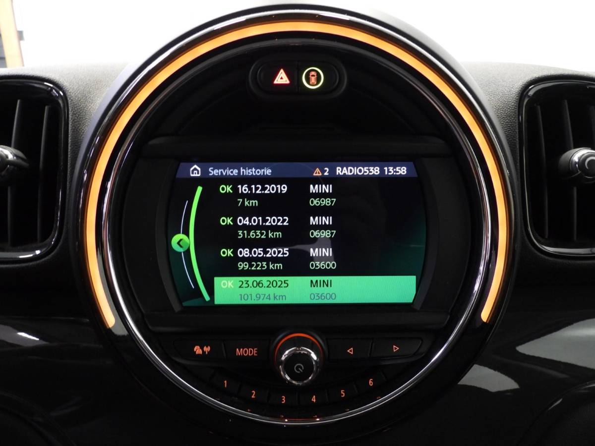 MINI Countryman MINI Countryman 1.5 One NAVI/LEER/EL.KLEP/LED/16″LMV!