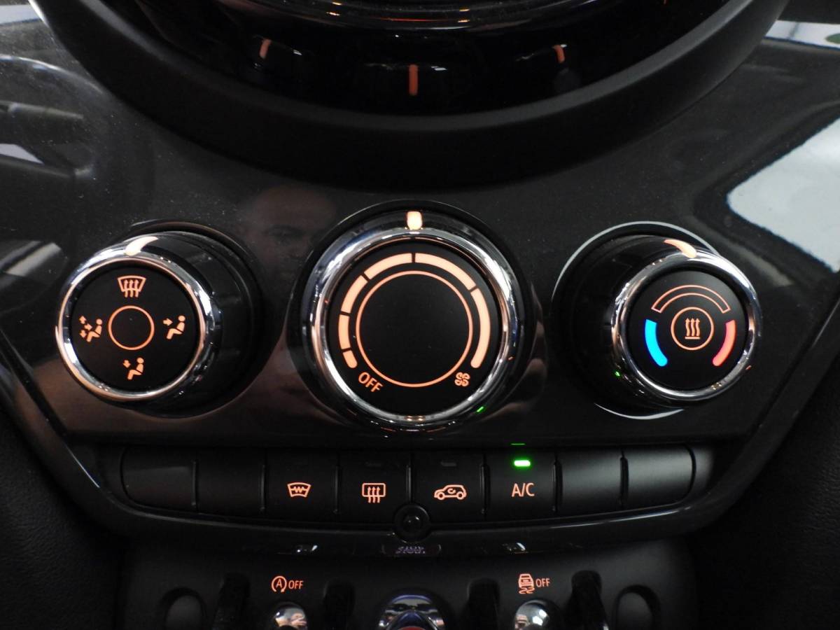 MINI Countryman MINI Countryman 1.5 One NAVI/LEER/EL.KLEP/LED/16″LMV!