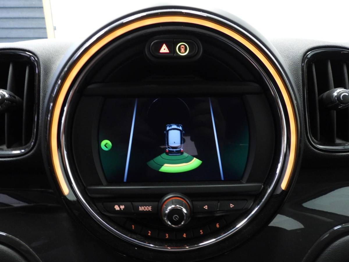 MINI Countryman MINI Countryman 1.5 One NAVI/LEER/EL.KLEP/LED/16″LMV!