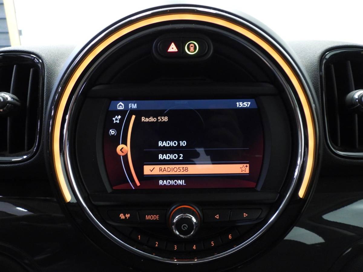 MINI Countryman MINI Countryman 1.5 One NAVI/LEER/EL.KLEP/LED/16″LMV!