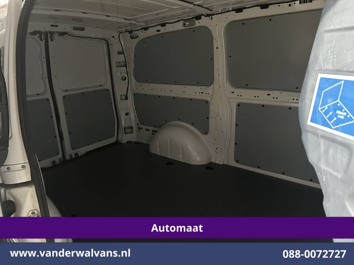 Mercedes-Benz Vito Mercedes-Benz Vito 114 CDI 136pk 9G-Tronic Automaat L2H1 Euro6 Airco | Camera | Navigatie | Apple Carplay Android Auto, Cruisecontrol, Parkeersensoren, Bijrijdersbank