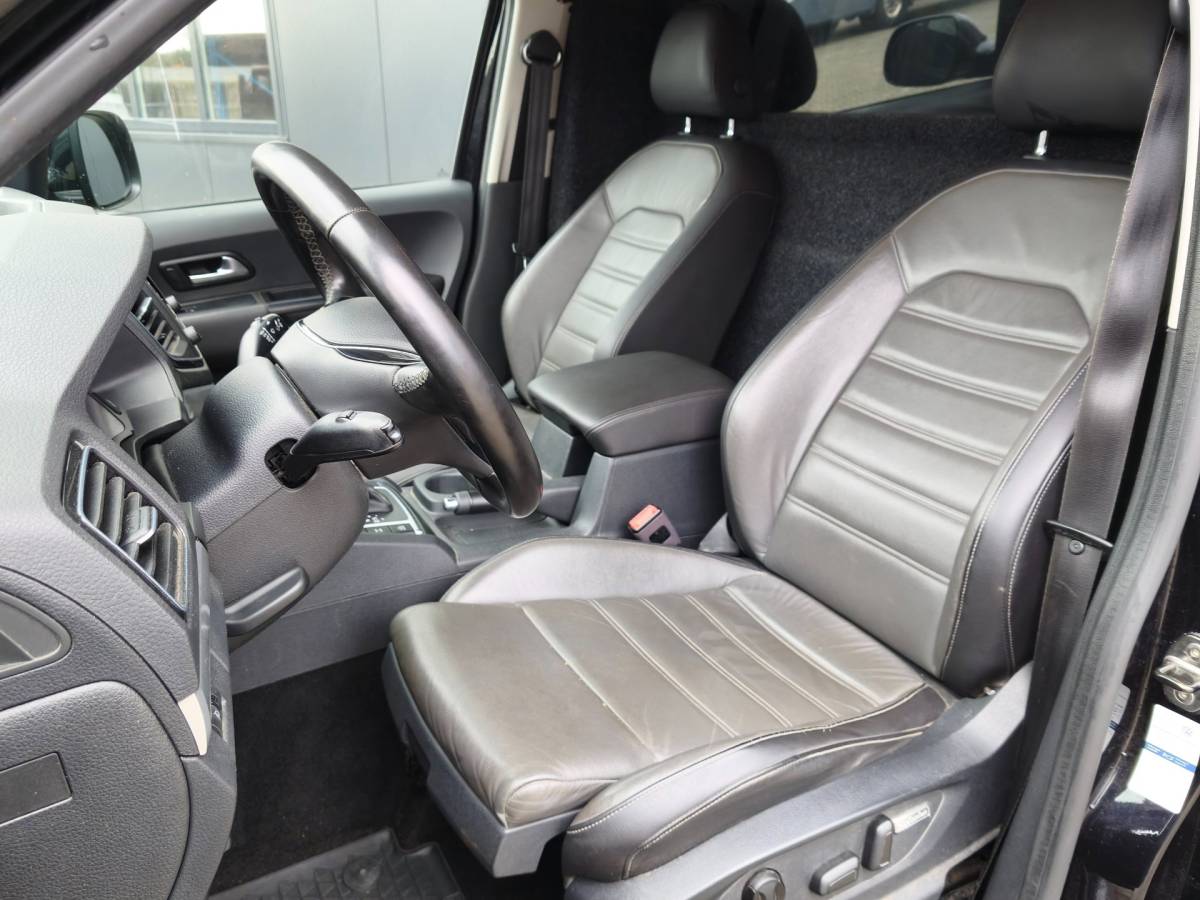 Volkswagen Amarok Volkswagen AMAROK 3.0 V6 TDI 4MOTION 8V DSG 3300KG TREKHAAK LEER STOELVERWARMING