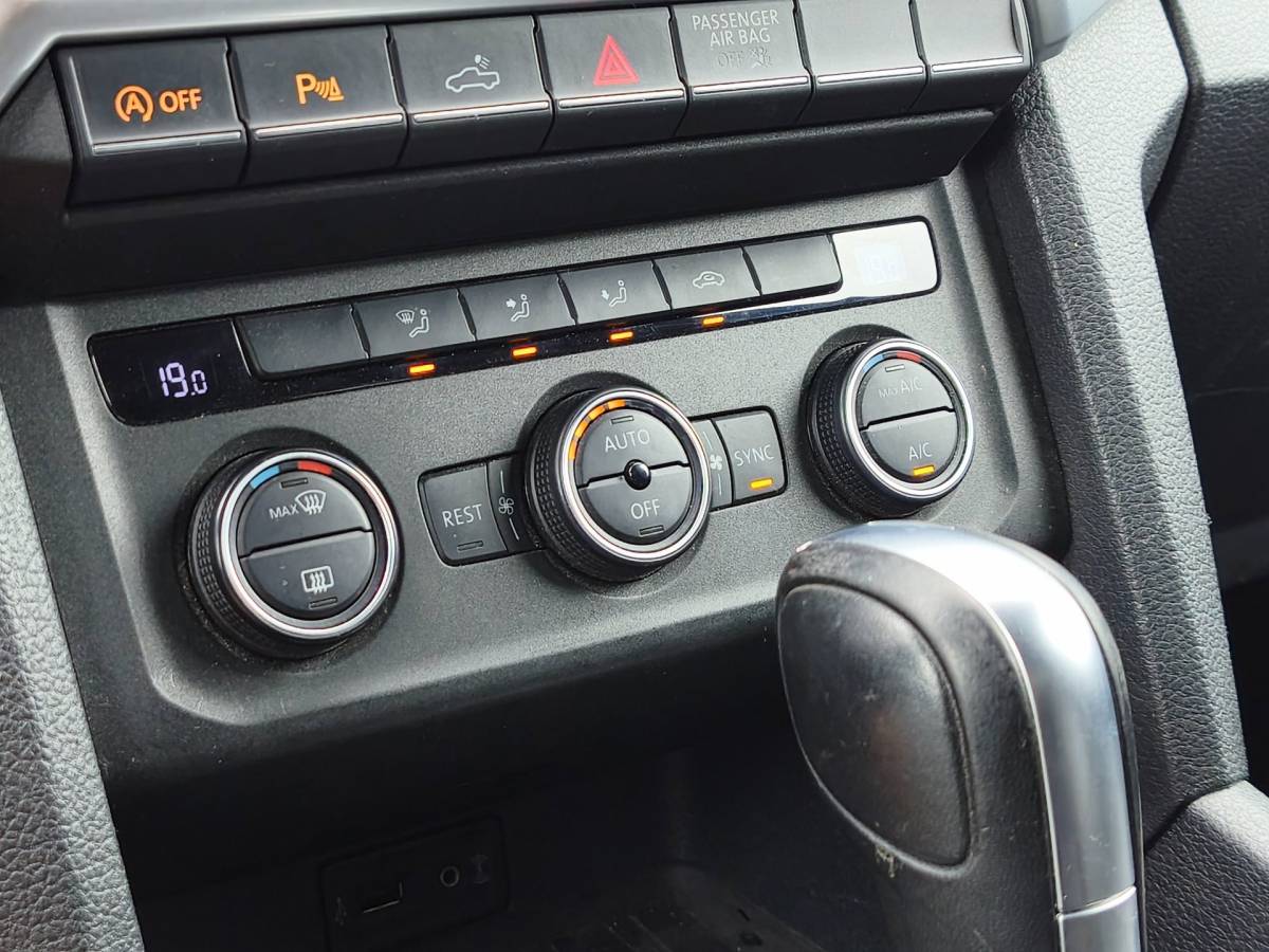 Volkswagen Amarok Volkswagen AMAROK 3.0 V6 TDI 4MOTION 8V DSG 3300KG TREKHAAK LEER STOELVERWARMING
