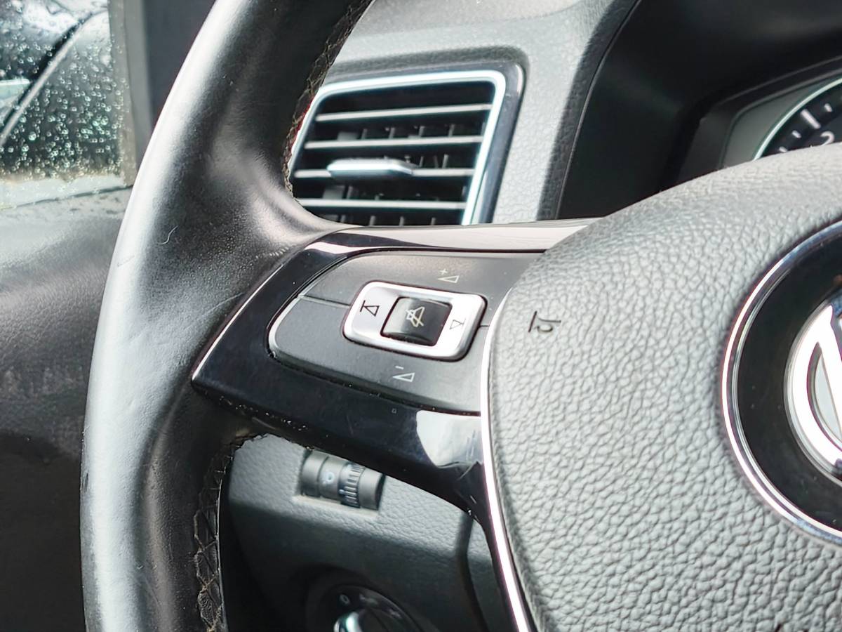 Volkswagen Amarok Volkswagen AMAROK 3.0 V6 TDI 4MOTION 8V DSG 3300KG TREKHAAK LEER STOELVERWARMING