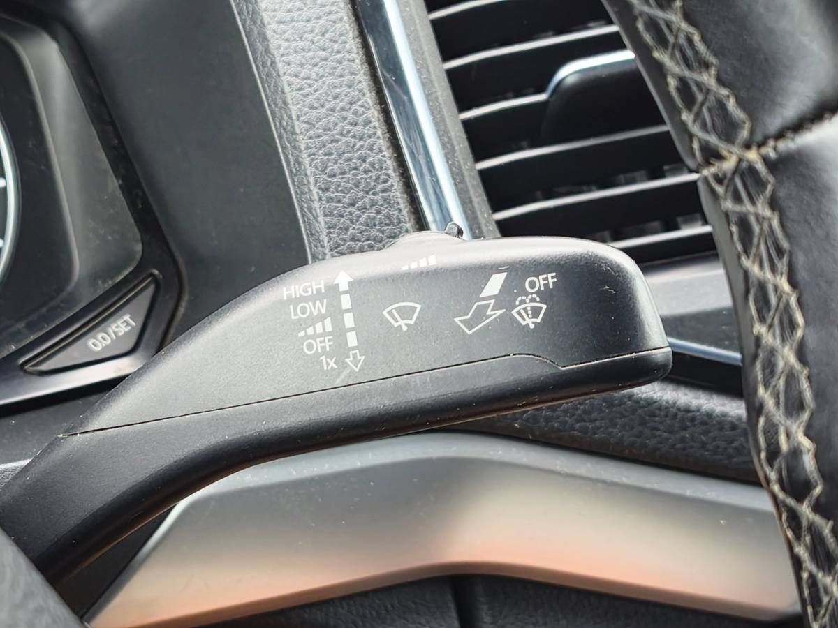 Volkswagen Amarok Volkswagen AMAROK 3.0 V6 TDI 4MOTION 8V DSG 3300KG TREKHAAK LEER STOELVERWARMING