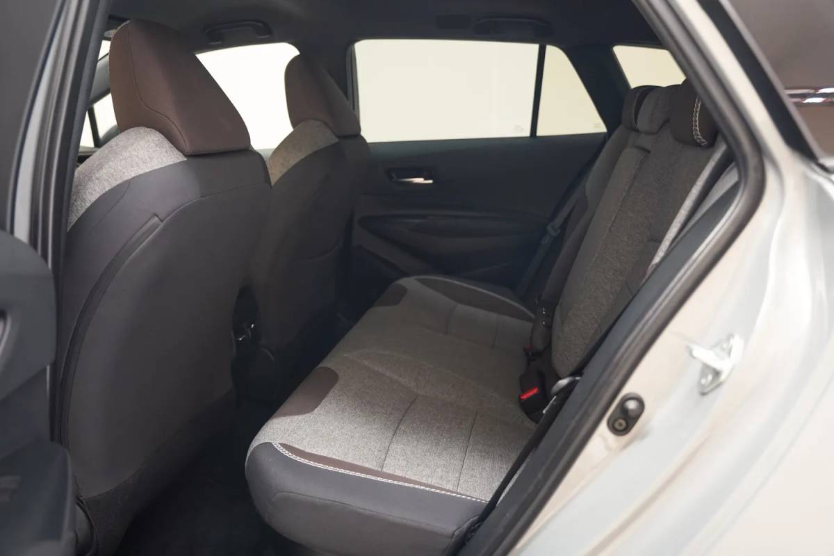 Toyota Corolla Touring Sports Toyota Corolla TOURING SPORTS 2.0 Hybrid Trek [ Camera Cruise Control Stoelverwarming ]