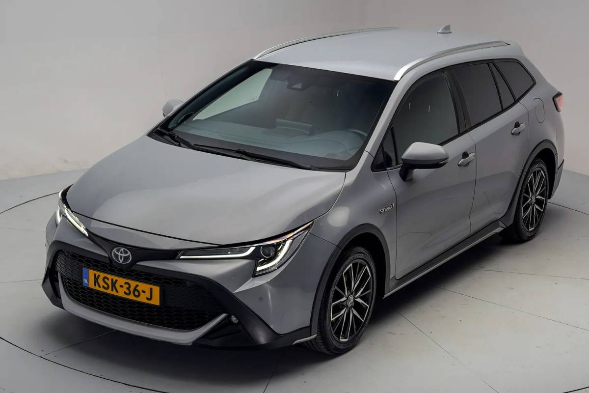Toyota Corolla Touring Sports Toyota Corolla TOURING SPORTS 2.0 Hybrid Trek [ Camera Cruise Control Stoelverwarming ]