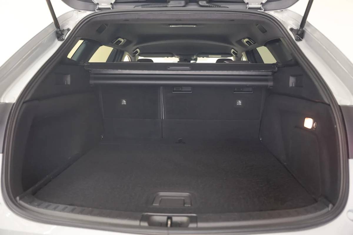 Toyota Corolla Touring Sports Toyota Corolla TOURING SPORTS 2.0 Hybrid Trek [ Camera Cruise Control Stoelverwarming ]