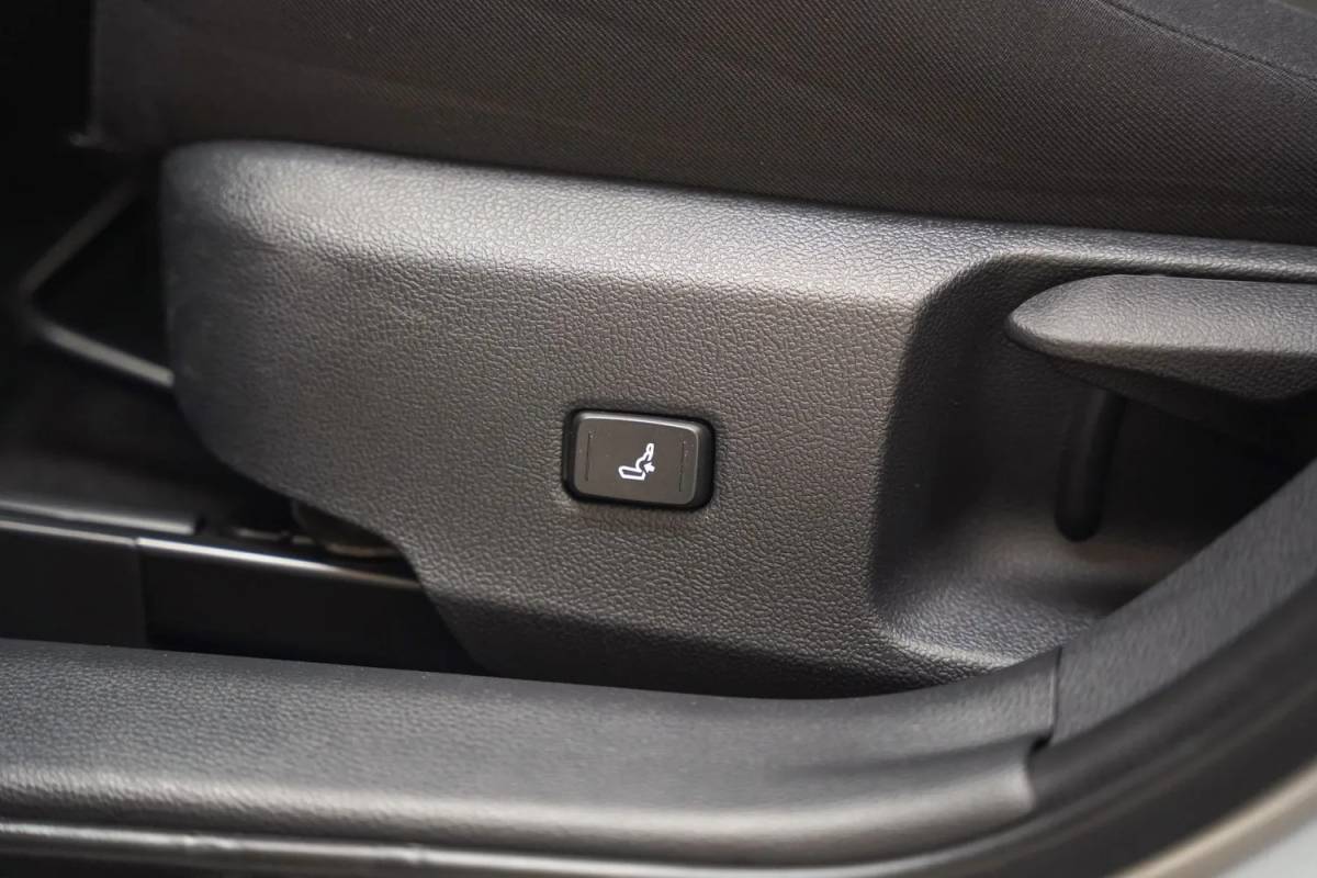 Toyota Corolla Touring Sports Toyota Corolla TOURING SPORTS 2.0 Hybrid Trek [ Camera Cruise Control Stoelverwarming ]