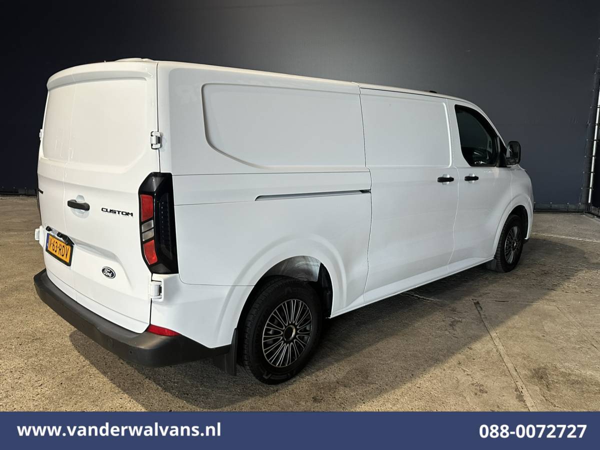 Ford Transit Custom Ford Transit Custom 2.0 TDCI 136pk L2H1 Euro6 Airco | Camera | Apple Carplay | LED | Cruisecontrol Android Auto, Verwarmde voorruit, Parkeersensoren, Bijrijdersbank