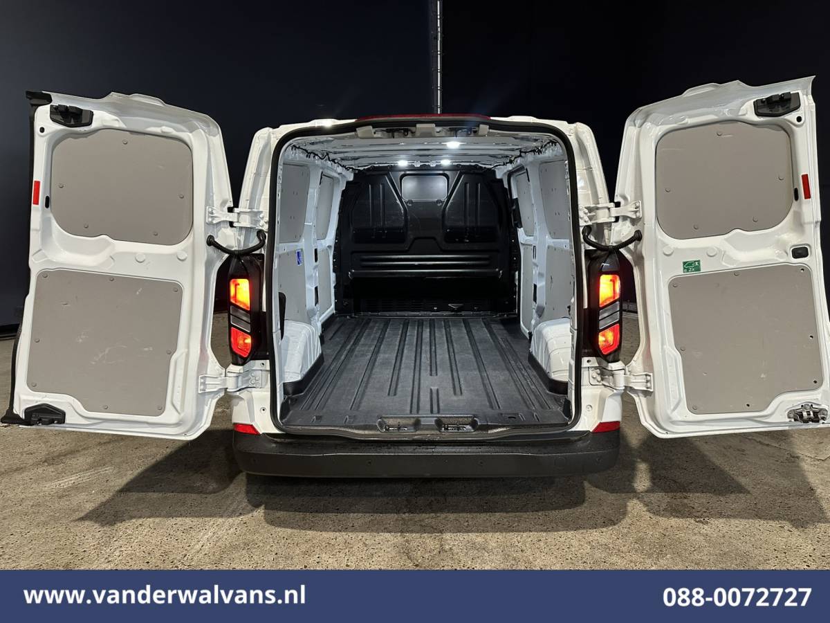 Ford Transit Custom Ford Transit Custom 2.0 TDCI 136pk L2H1 Euro6 Airco | Camera | Apple Carplay | LED | Cruisecontrol Android Auto, Verwarmde voorruit, Parkeersensoren, Bijrijdersbank