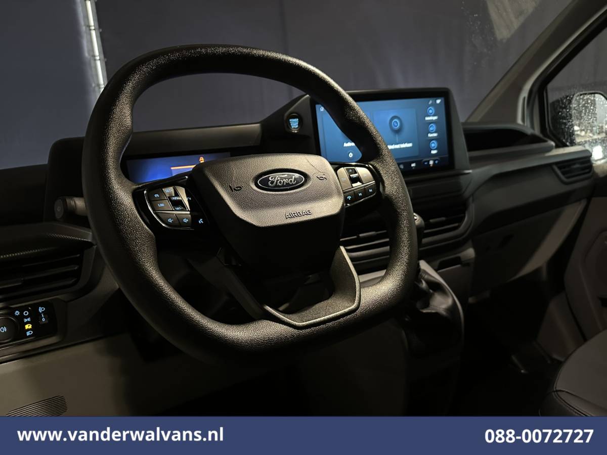 Ford Transit Custom Ford Transit Custom 2.0 TDCI 136pk L2H1 Euro6 Airco | Camera | Apple Carplay | LED | Cruisecontrol Android Auto, Verwarmde voorruit, Parkeersensoren, Bijrijdersbank
