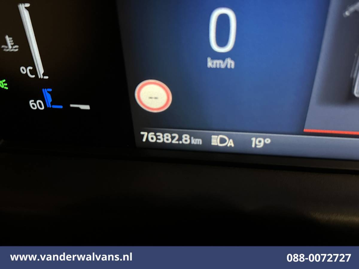 Ford Transit Custom Ford Transit Custom 2.0 TDCI 136pk L2H1 Euro6 Airco | Camera | Apple Carplay | LED | Cruisecontrol Android Auto, Verwarmde voorruit, Parkeersensoren, Bijrijdersbank