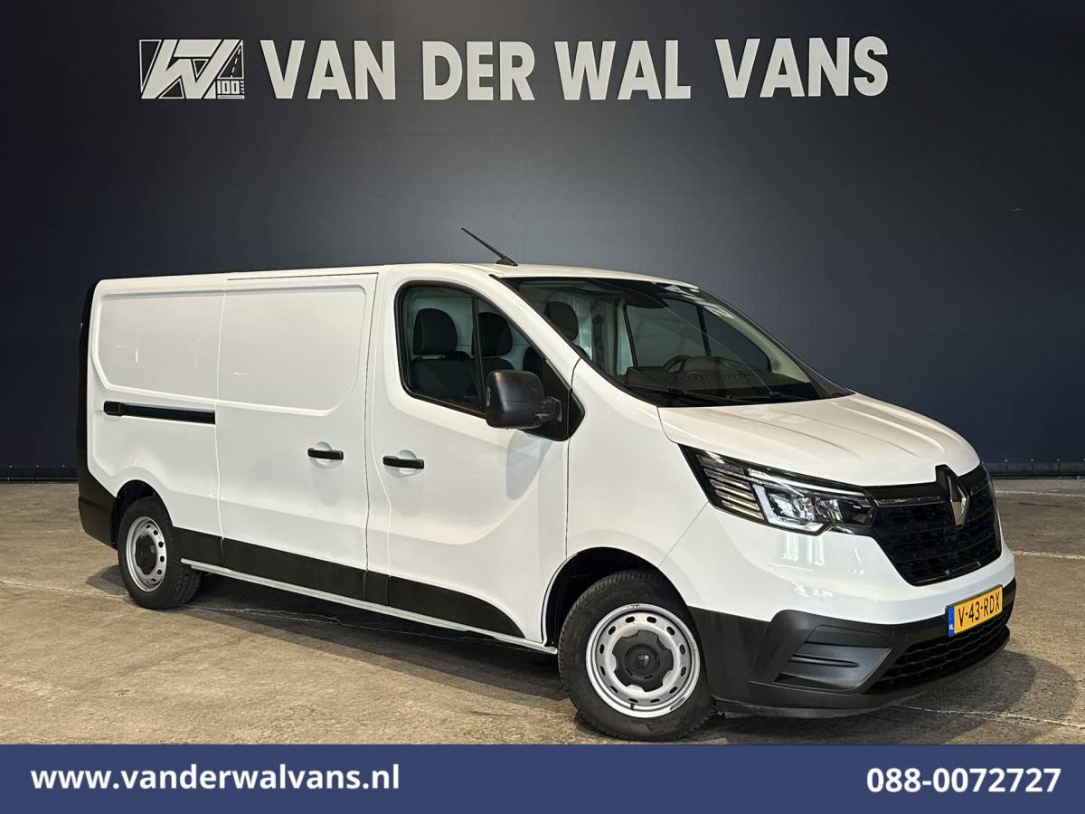 Renault Trafic Renault Trafic 2.0 dCi 130pk L2H1 Euro6 Airco | LED | Cruisecontrol | Parkeersensoren Bijrijdersbank