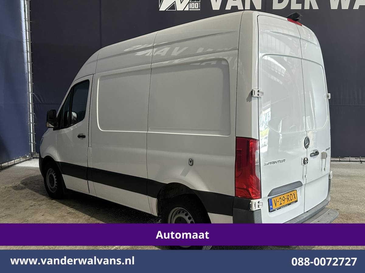 Mercedes-Benz Sprinter Mercedes-Benz Sprinter 314 CDI 143pk Automaat L1H2 Euro6 Airco | Camera | Navigatie | Apple Carplay | Chauffeursstoel Android Auto, Parkeersensoren