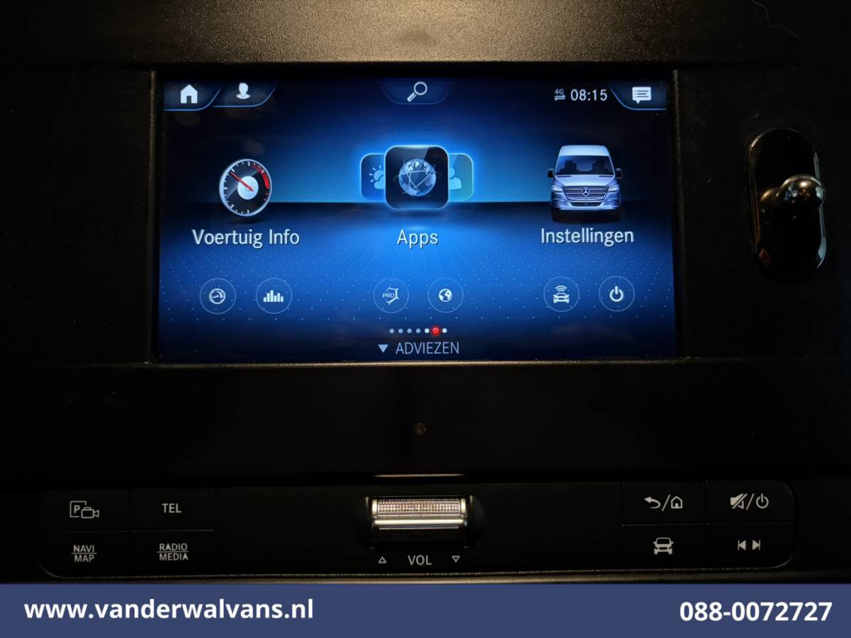 Mercedes-Benz Sprinter Mercedes-Benz Sprinter 316 CDI 164pk L2H2 Euro6 Airco | Camera | Navigatie | Trekhaak | Cruisecontrol Bijrijdersbank