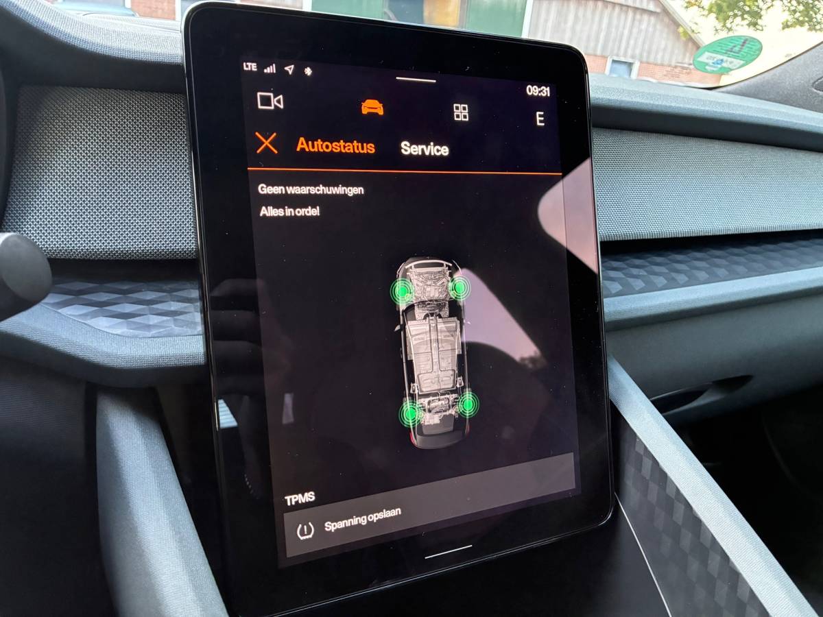 Polestar 2 Polestar 2 Standard Range Single Motor 63kWh | 90% Soh + Carplay + Camera Nu € 18.975,-!!!