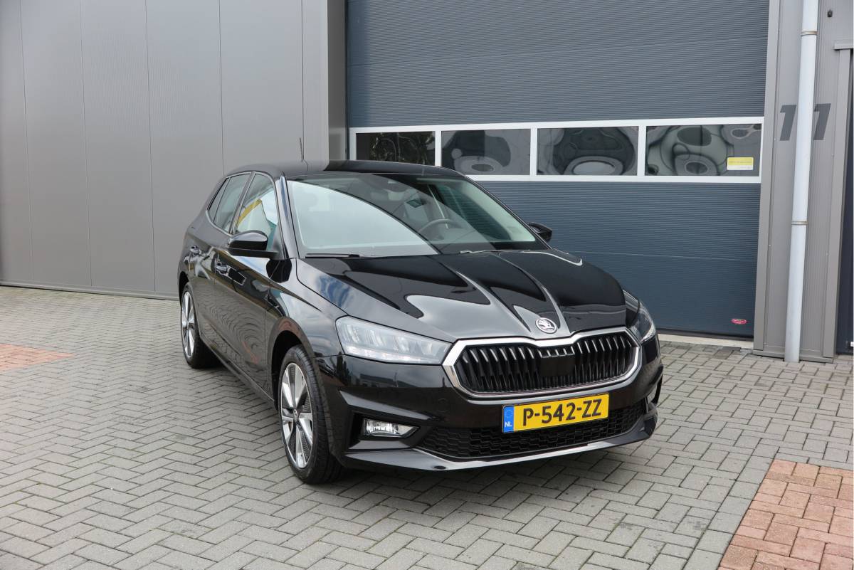 Škoda Fabia ŠKODA Fabia 1.0 TSI 81kw 110pk DSG Business Edition Virtual cockpit,DAB+ , PDC, Navi via Carplay , LMV ,Led, Nieuwe APK