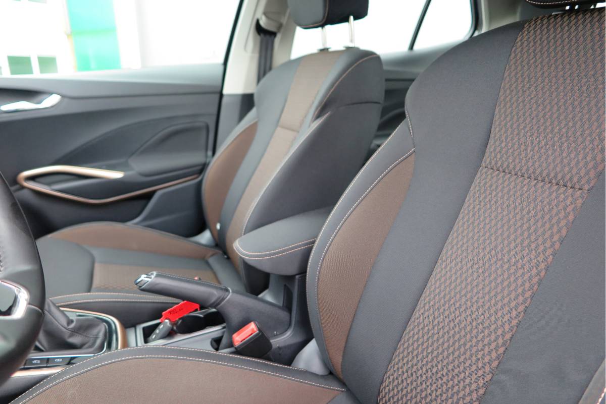 Škoda Fabia ŠKODA Fabia 1.0 TSI 81kw 110pk DSG Business Edition Virtual cockpit,DAB+ , PDC, Navi via Carplay , LMV ,Led, Nieuwe APK