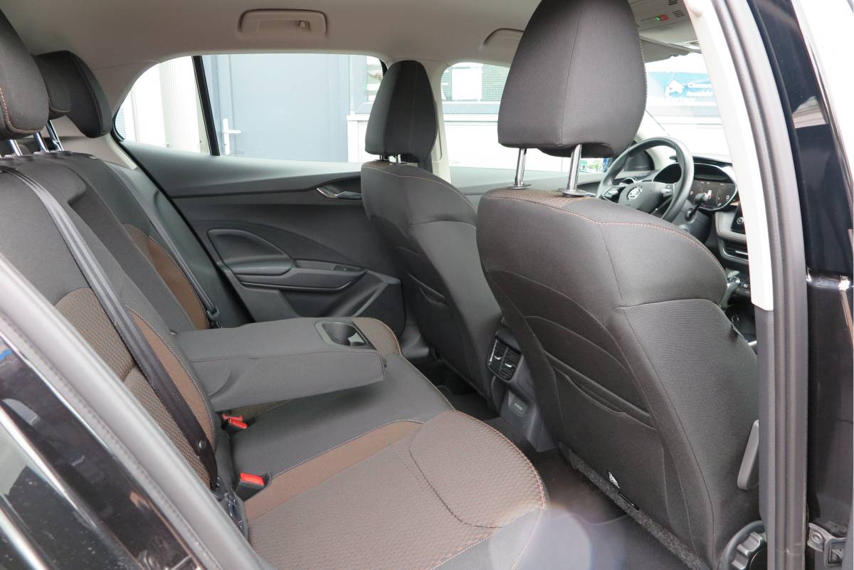 Škoda Fabia ŠKODA Fabia 1.0 TSI 81kw 110pk DSG Business Edition Virtual cockpit,DAB+ , PDC, Navi via Carplay , LMV ,Led, Nieuwe APK