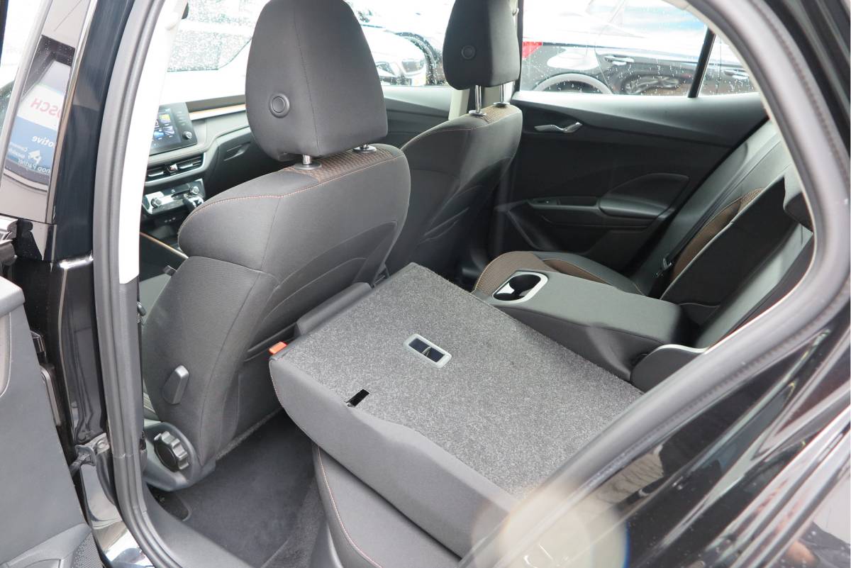 Škoda Fabia ŠKODA Fabia 1.0 TSI 81kw 110pk DSG Business Edition Virtual cockpit,DAB+ , PDC, Navi via Carplay , LMV ,Led, Nieuwe APK