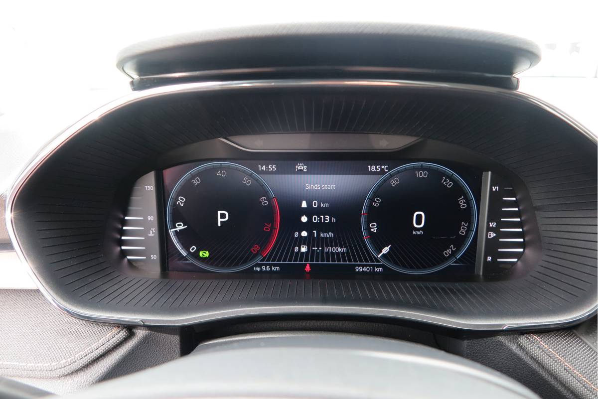 Škoda Fabia ŠKODA Fabia 1.0 TSI 81kw 110pk DSG Business Edition Virtual cockpit,DAB+ , PDC, Navi via Carplay , LMV ,Led, Nieuwe APK