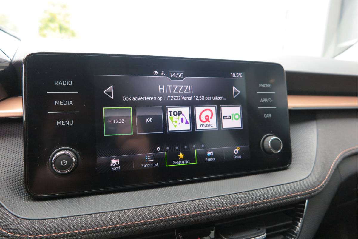 Škoda Fabia ŠKODA Fabia 1.0 TSI 81kw 110pk DSG Business Edition Virtual cockpit,DAB+ , PDC, Navi via Carplay , LMV ,Led, Nieuwe APK
