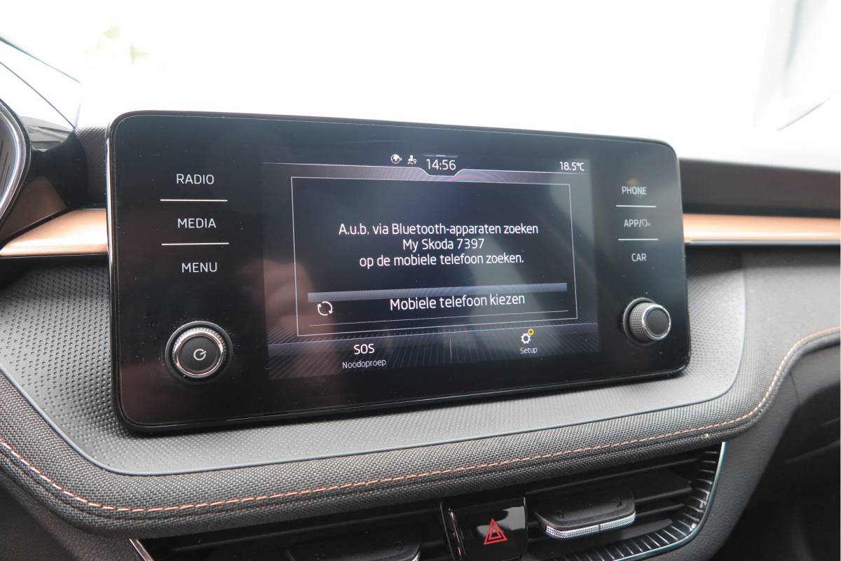 Škoda Fabia ŠKODA Fabia 1.0 TSI 81kw 110pk DSG Business Edition Virtual cockpit,DAB+ , PDC, Navi via Carplay , LMV ,Led, Nieuwe APK