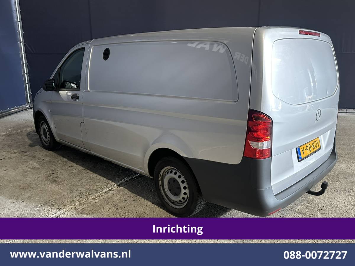 Mercedes-Benz Vito Mercedes-Benz Vito 114 CDI 136pk RWD L2H1 Inrichting Euro6 Airco | Camera | Navigatie | Cruisecontrol | Trekhaak Bijrijdersbank, Achterklep