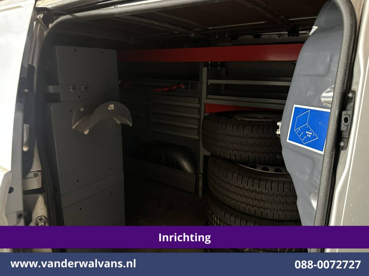 Mercedes-Benz Vito Mercedes-Benz Vito 114 CDI 136pk RWD L2H1 Inrichting Euro6 Airco | Camera | Navigatie | Cruisecontrol | Trekhaak Bijrijdersbank, Achterklep