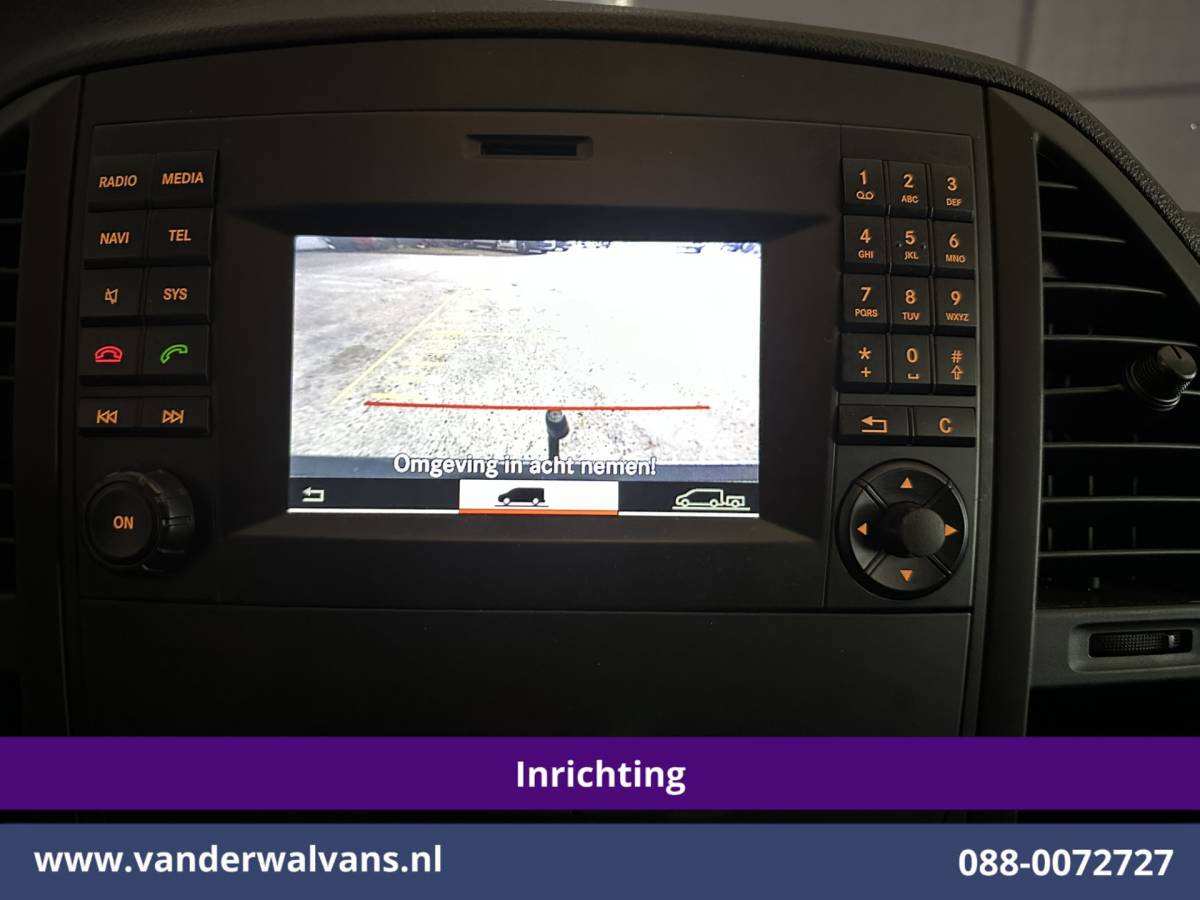 Mercedes-Benz Vito Mercedes-Benz Vito 114 CDI 136pk RWD L2H1 Inrichting Euro6 Airco | Camera | Navigatie | Cruisecontrol | Trekhaak Bijrijdersbank, Achterklep