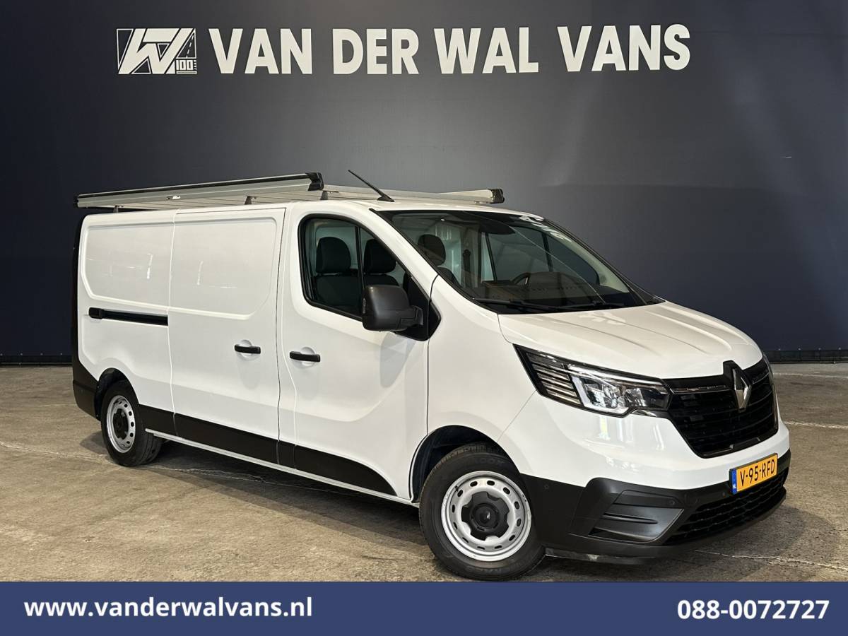 Renault Trafic Renault Trafic 2.0 dCi 130pk L2H1 Euro6 Airco | Imperiaal | LED | Cruisecontrol | Parkeersensoren Bijrijdersbank