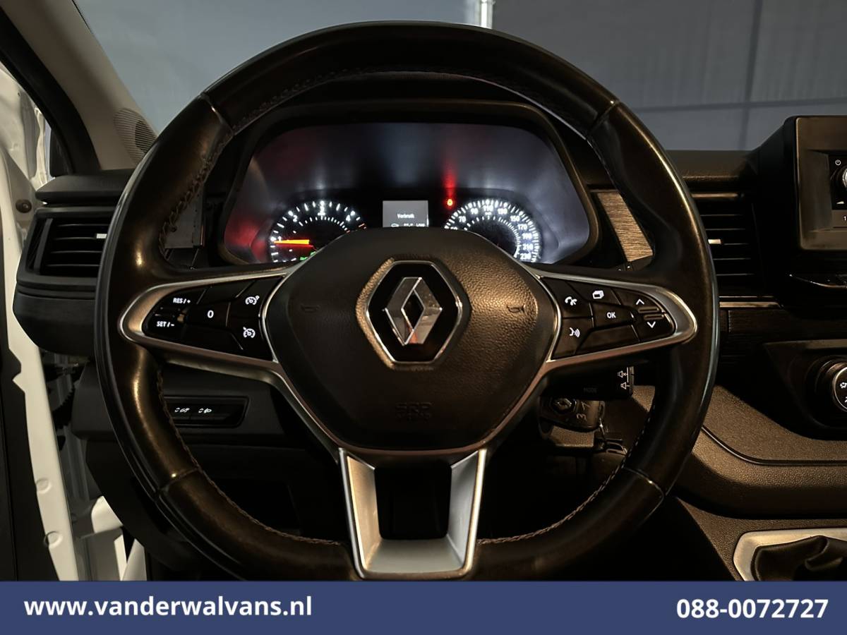 Renault Trafic Renault Trafic 2.0 dCi 130pk L2H1 Euro6 Airco | Imperiaal | LED | Cruisecontrol | Parkeersensoren Bijrijdersbank