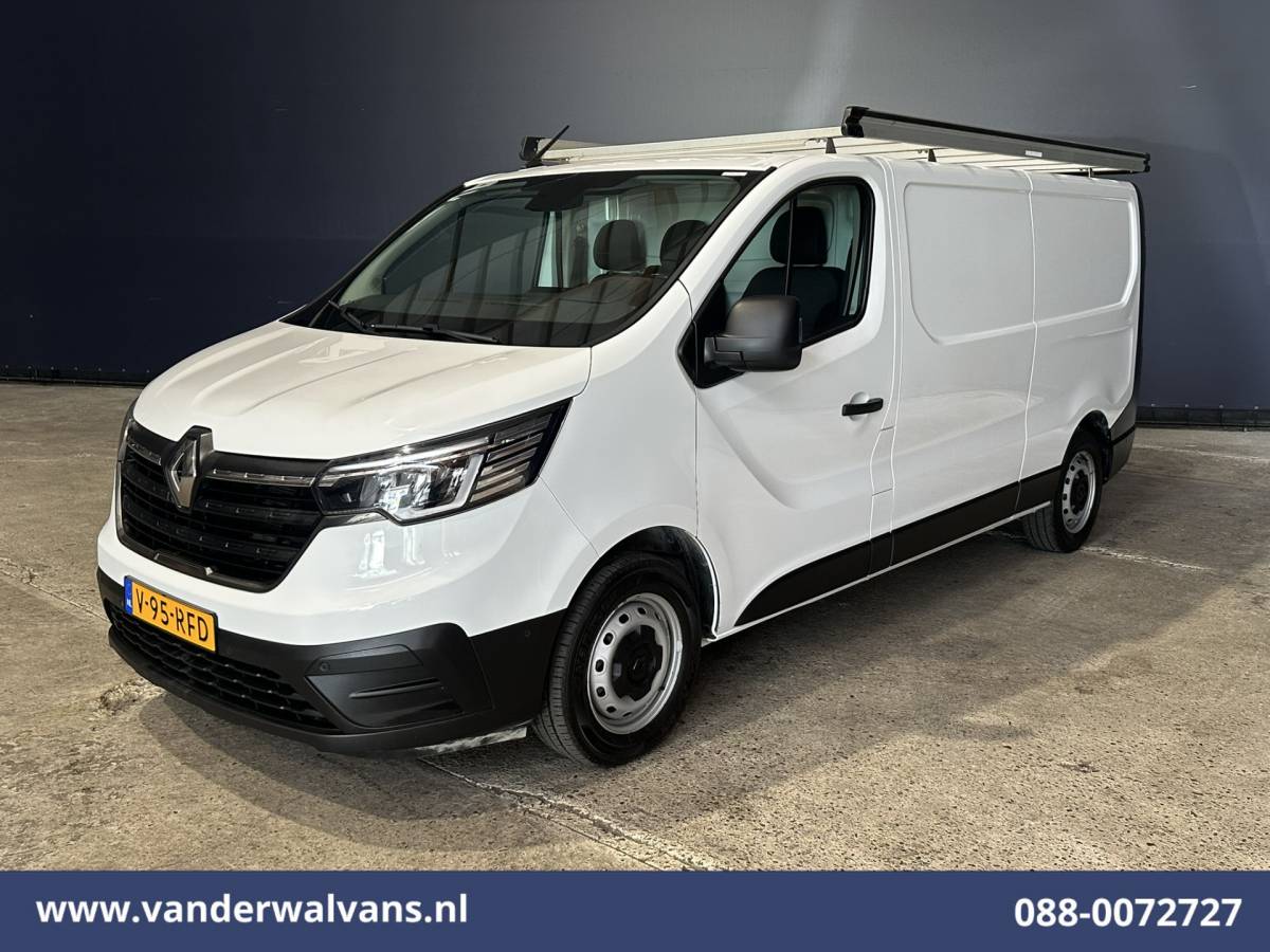 Renault Trafic Renault Trafic 2.0 dCi 130pk L2H1 Euro6 Airco | Imperiaal | LED | Cruisecontrol | Parkeersensoren Bijrijdersbank