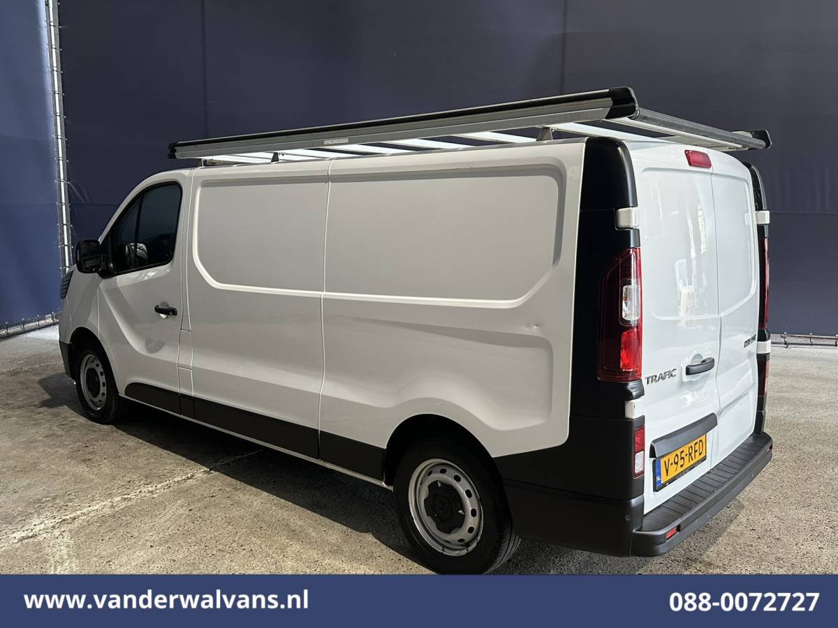 Renault Trafic Renault Trafic 2.0 dCi 130pk L2H1 Euro6 Airco | Imperiaal | LED | Cruisecontrol | Parkeersensoren Bijrijdersbank