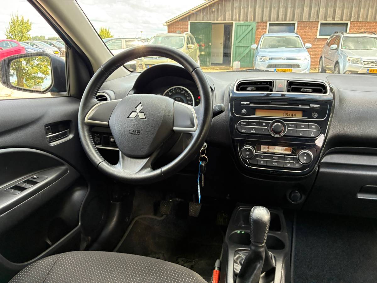 Mitsubishi Space Star Mitsubishi Space Star 1.0 Bright | 5 deurs + Clima nu €5.450,-!1