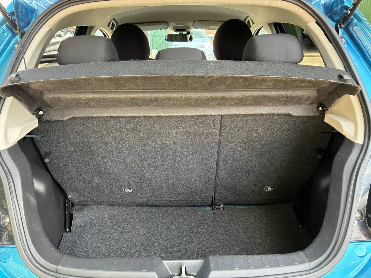 Mitsubishi Space Star Mitsubishi Space Star 1.0 Bright | 5 deurs + Clima nu €5.450,-!1