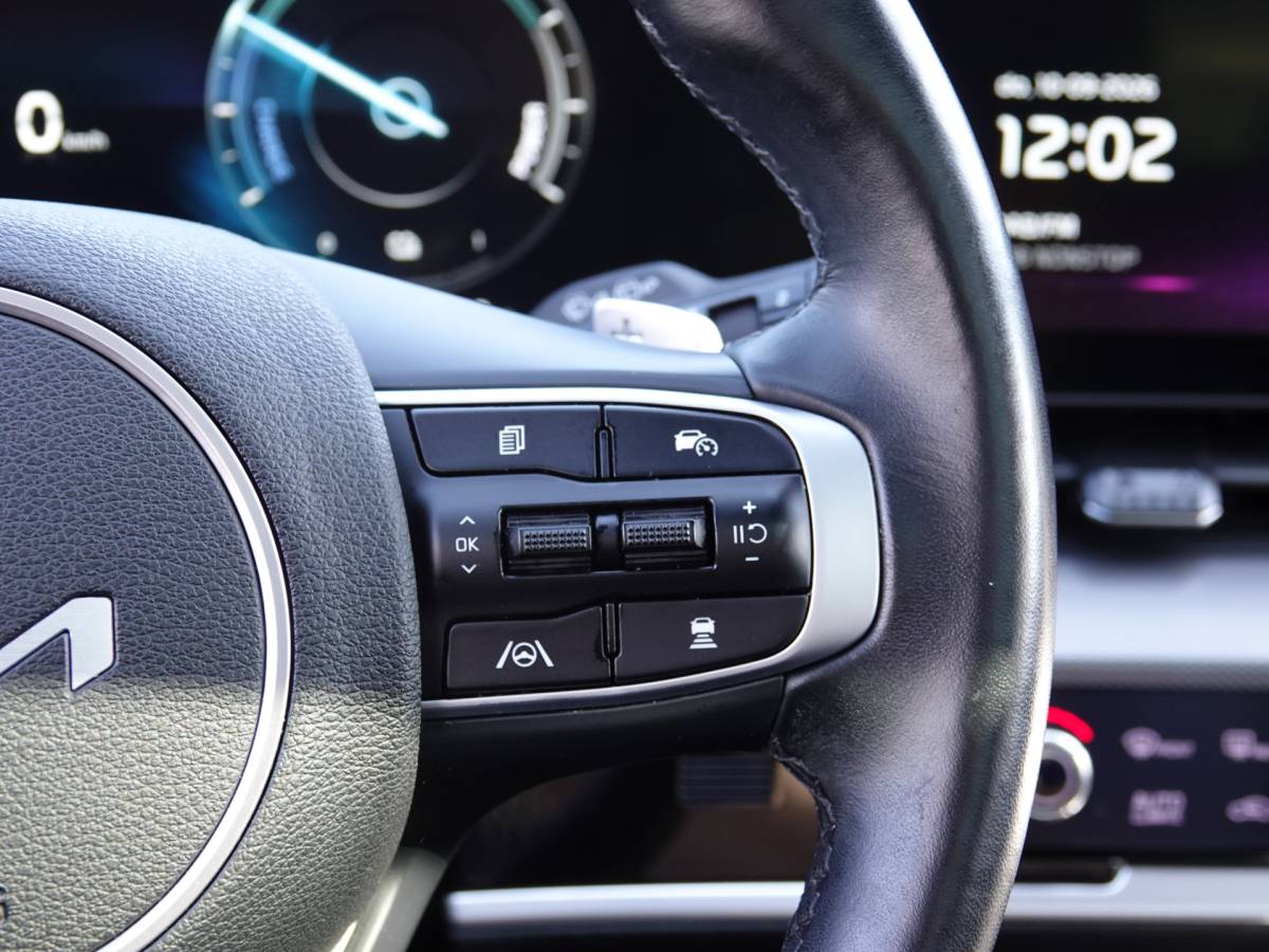 Kia Sportage Kia Sportage 1.6 T-GDi Plug-in Hybrid AWD GT-PlusLine PANO | TREKH. | LEER | ACC | CLIMA
