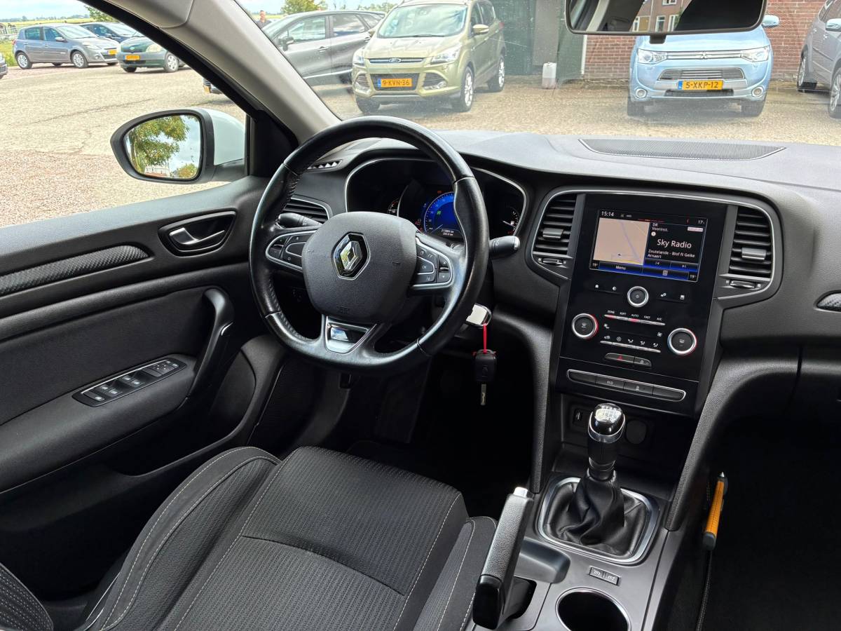 Renault Mégane Estate Renault Mégane Estate 1.5 dCi Eco2 Zen | Navi + Clima + Cruise nu €6.975,-!!