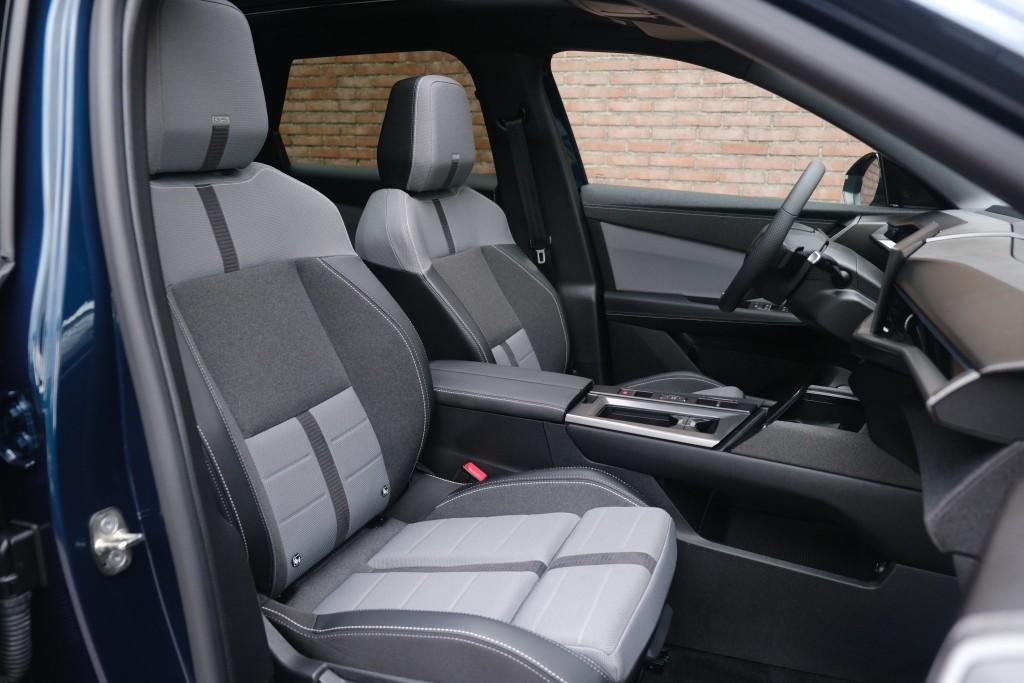 Opel Grandland Opel Grandland 1.2 Turbo Hybrid 145pk eDCT6 GS | Private Lease vanaf € 659,- p.m.