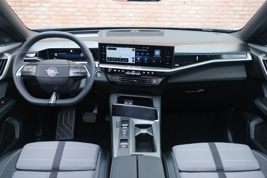 Opel Grandland Opel Grandland 1.2 Turbo Hybrid 145pk eDCT6 GS | Private Lease vanaf € 659,- p.m.