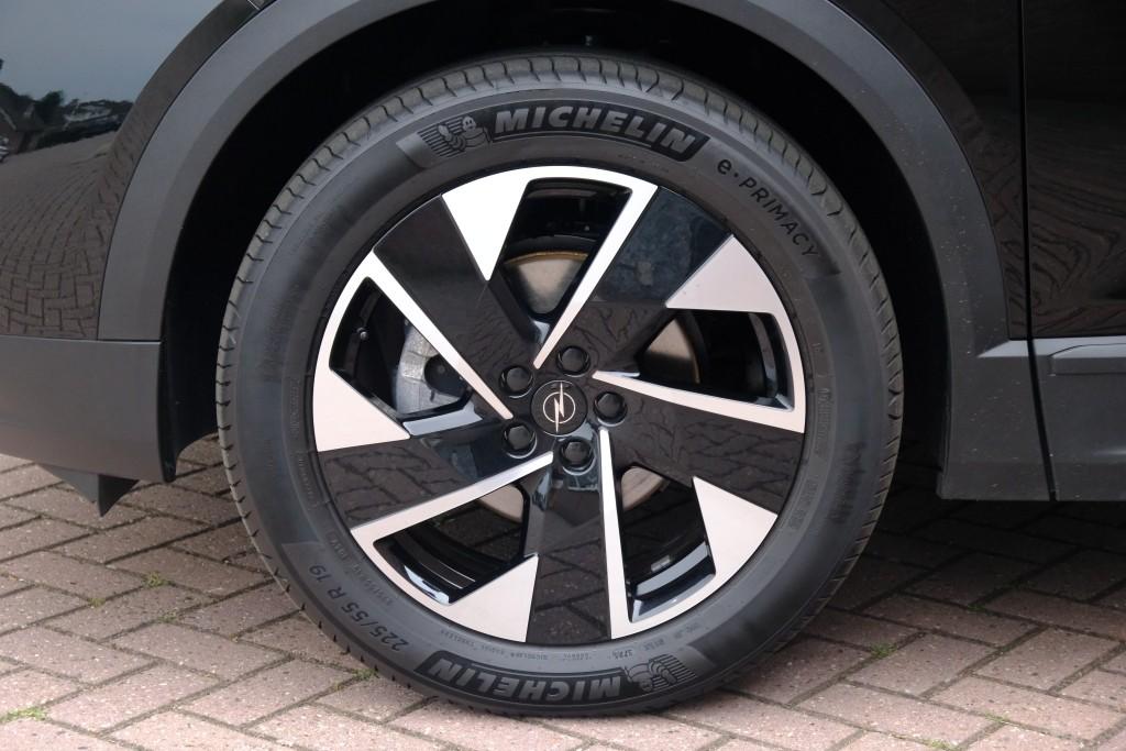 Opel Grandland Opel Grandland 1.2 Turbo Hybrid 145pk eDCT6 GS | Private Lease vanaf € 659,- p.m.